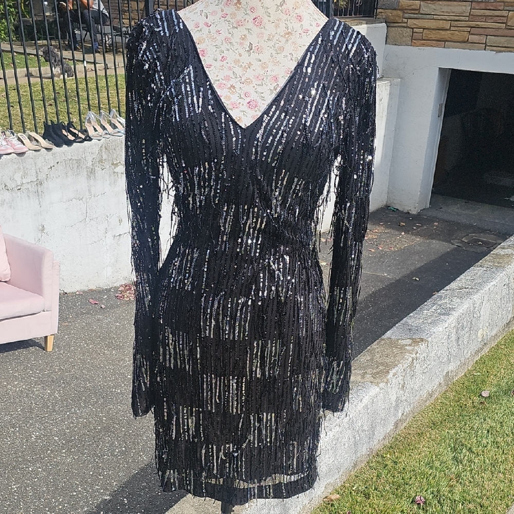 Guess Shimmering Black Sequin Long Sleeve Dress